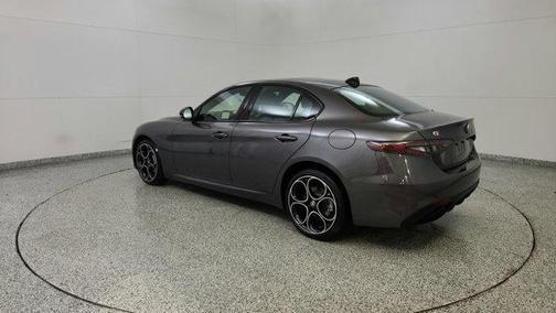 2025 Alfa Romeo Giulia Base