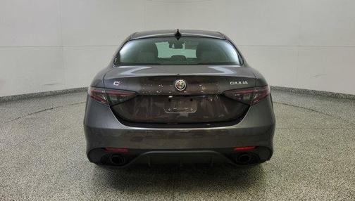 2025 Alfa Romeo Giulia Base