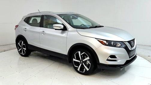 2022 Nissan Rogue Sport SL