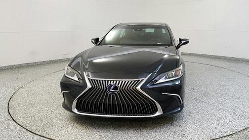 2020 Lexus ES 300h Base