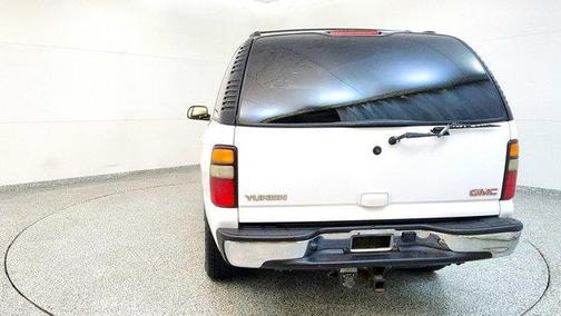 2004 GMC Yukon SLT