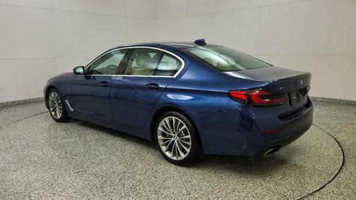 2023 BMW 530 i xDrive