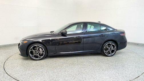2024 Alfa Romeo Giulia Ti