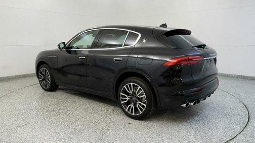 2025 Maserati Grecale Base