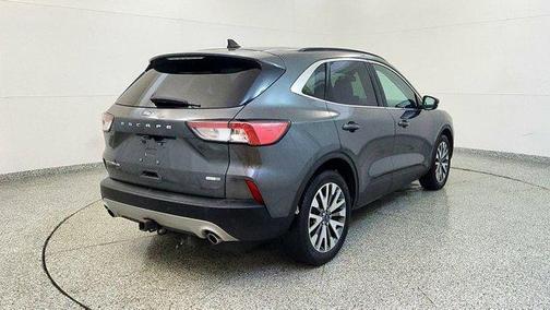 2020 Ford Escape Titanium