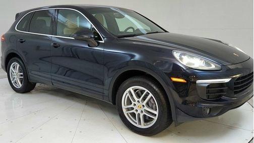 2016 Porsche Cayenne Base
