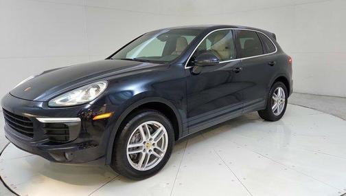 2016 Porsche Cayenne Base