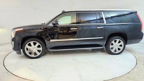 2020 Cadillac Escalade ESV Luxury