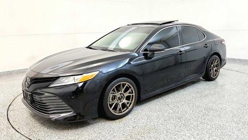 2018 Toyota Camry XLE