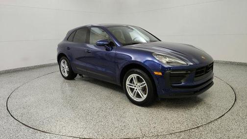 2023 Porsche Macan 