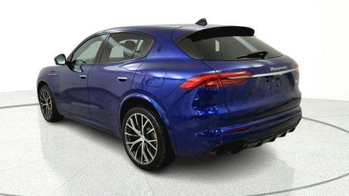 Blu 2023 Maserati Grecale Modena