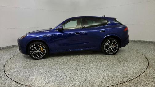 Blu 2023 Maserati Grecale Modena