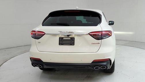 2021 Maserati Levante 