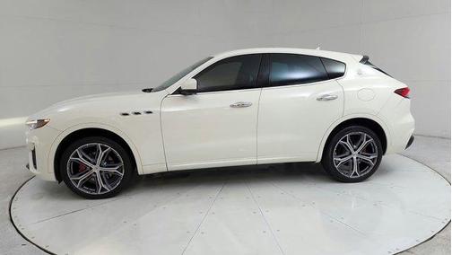 2021 Maserati Levante 