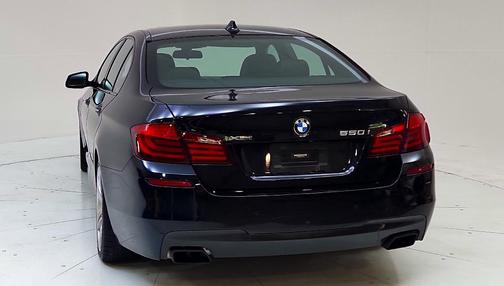 2013 BMW 550 i xDrive