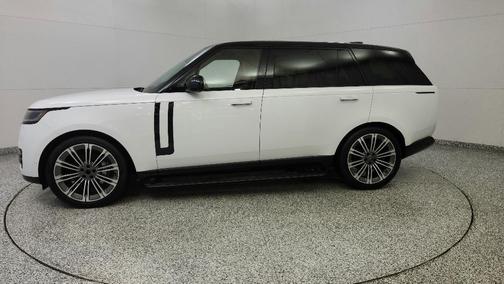 2024 Land Rover Range Rover P400 SE