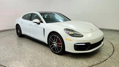 2023 Porsche Panamera 4S