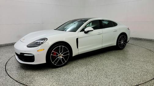 2023 Porsche Panamera 4S