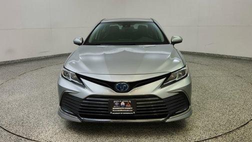 2022 Toyota Camry Hybrid LE