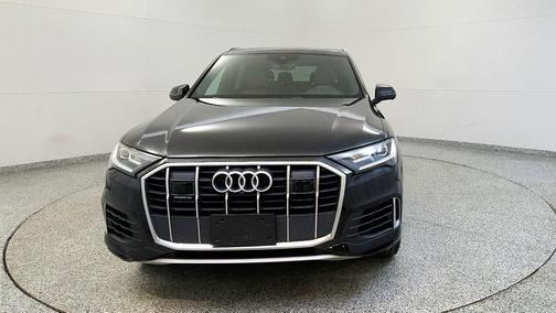 2022 Audi Q7 55 Premium Plus