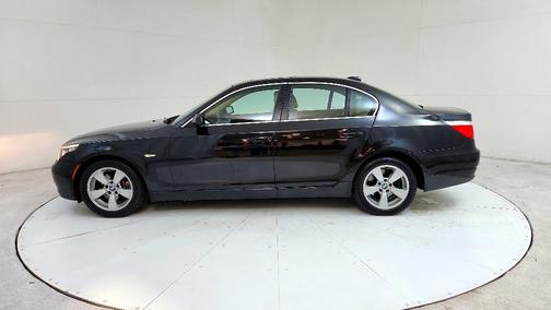 2008 BMW 528 i