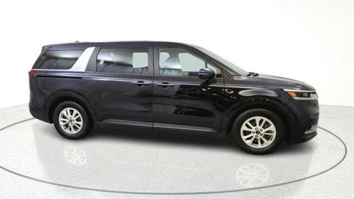 2022 Kia Carnival LXS