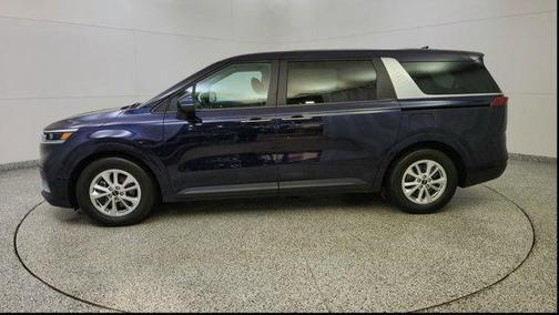 2022 Kia Carnival LXS