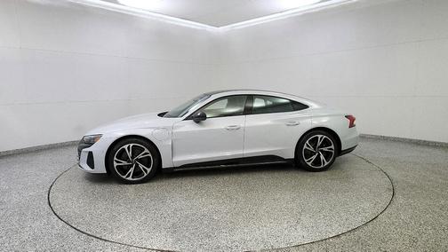 2022 Audi e-tron GT Prestige