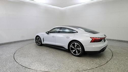 2022 Audi e-tron GT Prestige