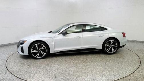 2022 Audi e-tron GT Prestige