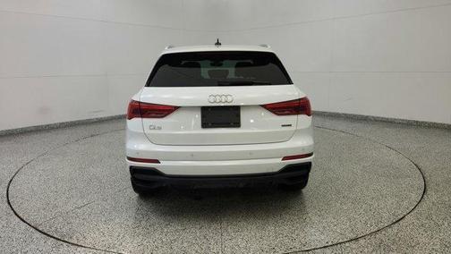 2023 Audi Q3 45 S line Premium