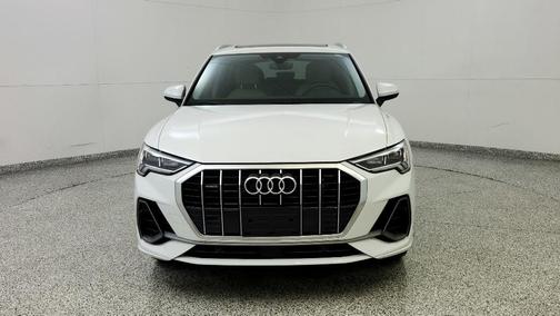 2023 Audi Q3 45 S line Premium