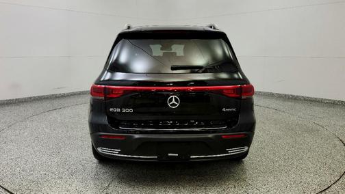 2022 Mercedes-Benz EQB 300 Base 4MATIC