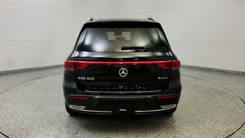 2022 Mercedes-Benz EQB 300 Base 4MATIC