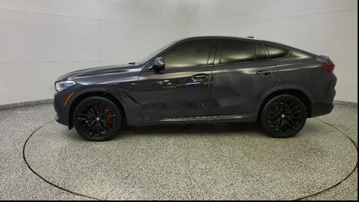 2023 BMW X6 M50i