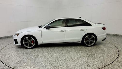 2023 Audi A4 45 S line Premium Plus