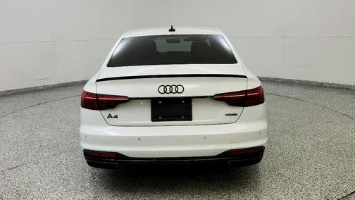 2023 Audi A4 45 S line Premium Plus