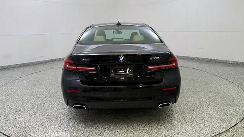 2022 BMW 530 i xDrive