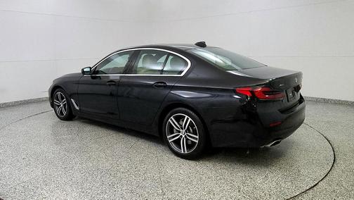2022 BMW 530 i xDrive