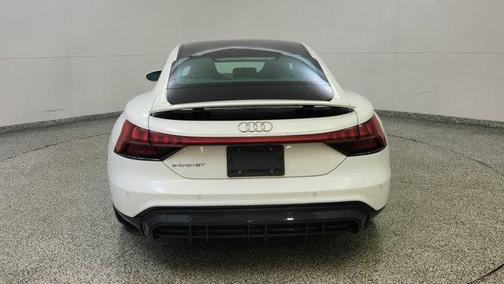 2022 Audi e-tron GT Premium Plus