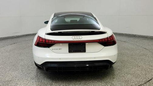 2022 Audi e-tron GT Premium Plus