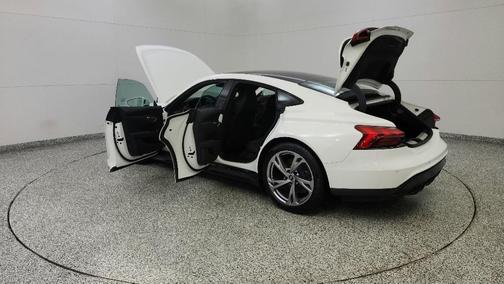 2022 Audi e-tron GT Premium Plus