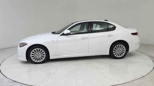 2023 Alfa Romeo Giulia Ti