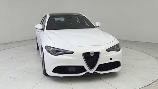 2023 Alfa Romeo Giulia Ti