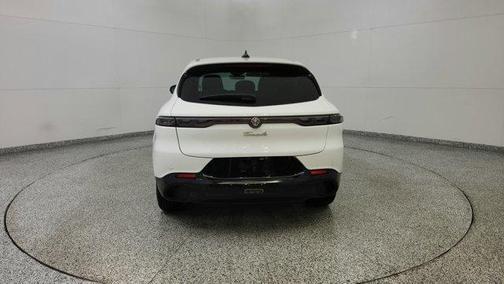 2025 Alfa Romeo Tonale Base