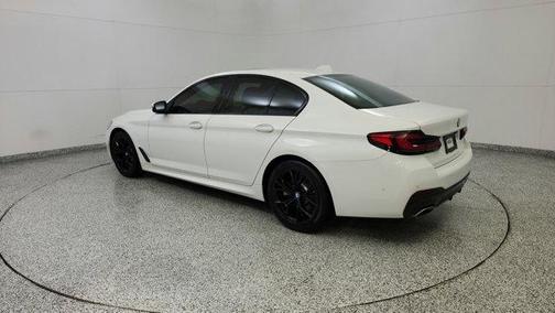 2022 BMW 530 i xDrive