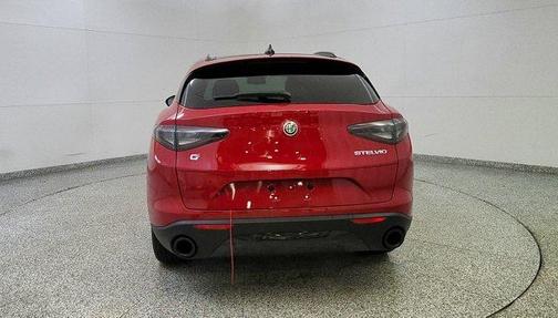 2025 Alfa Romeo Stelvio Base