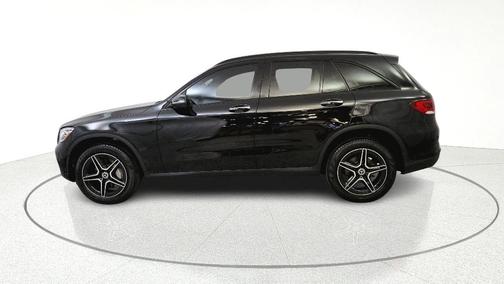 Black 2022 Mercedes-Benz GLC 300 Base