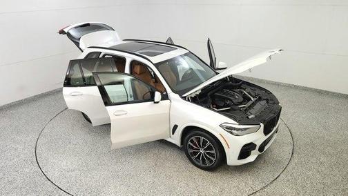 2023 BMW X5 M50i