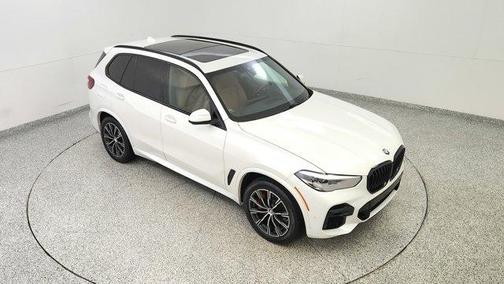 2023 BMW X5 M50i